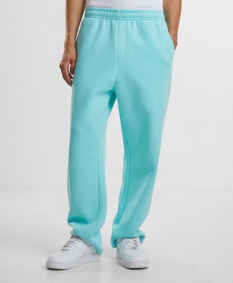 Fluffy trackpants Thumbnail